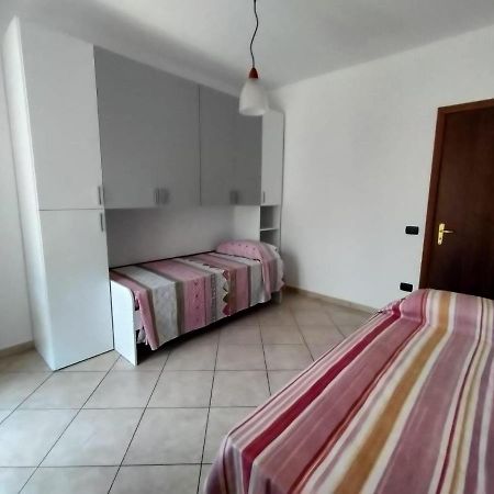 Casa Vacanza Laccata Con Posto Auto Gratuito Praia a Mare Ngoại thất bức ảnh